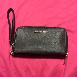 Michael Kors wallet
